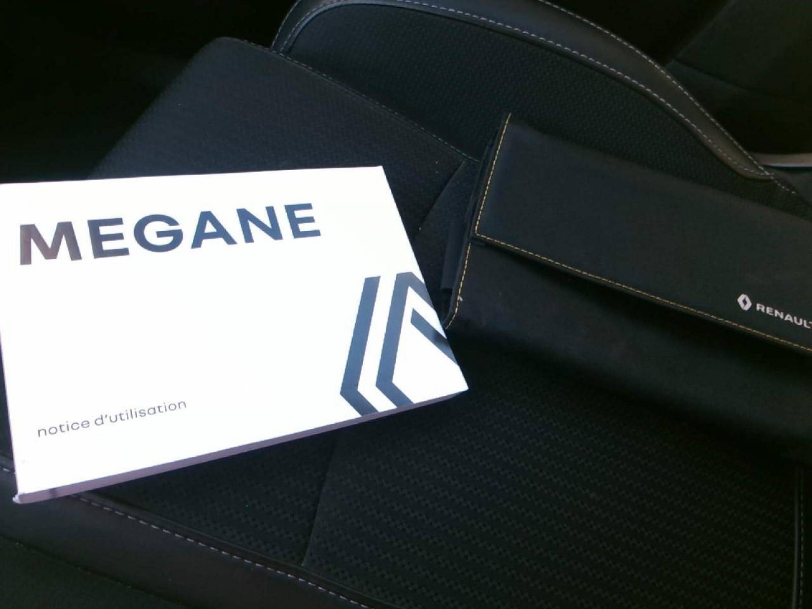 RENAULT - MEGANE IV BERLINE - #546899 - 5