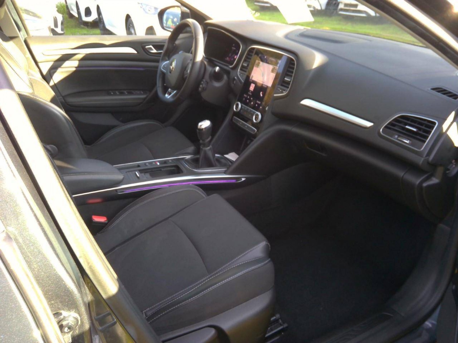 RENAULT - MEGANE IV BERLINE - #546898 - 2
