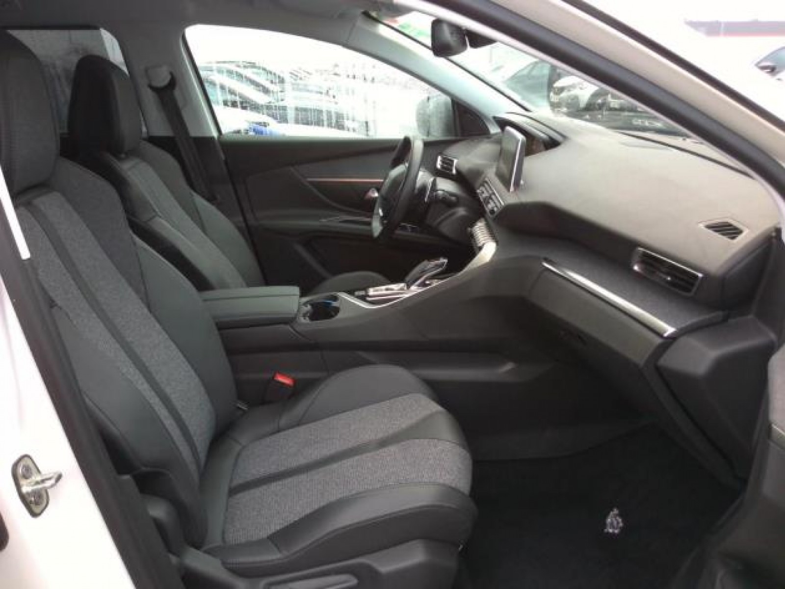 PEUGEOT - 5008 - #167846 - 2