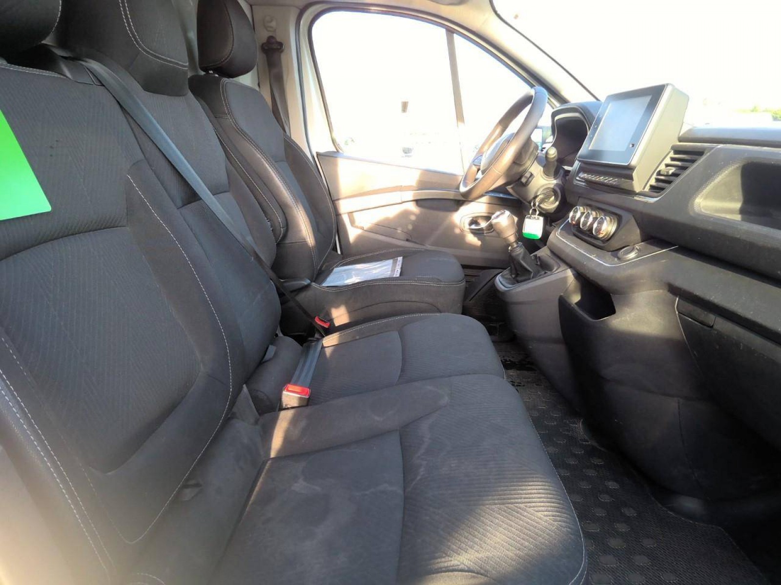RENAULT - TRAFIC FOURGON - #604307 - 2