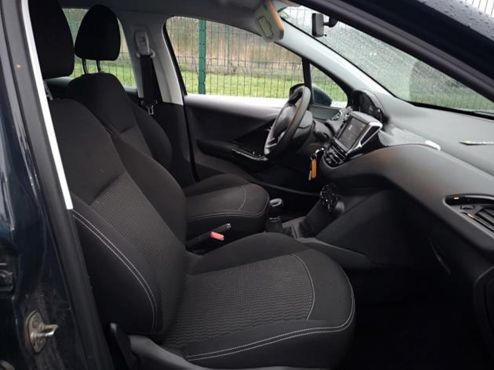 PEUGEOT - 208 - #168514 - 4