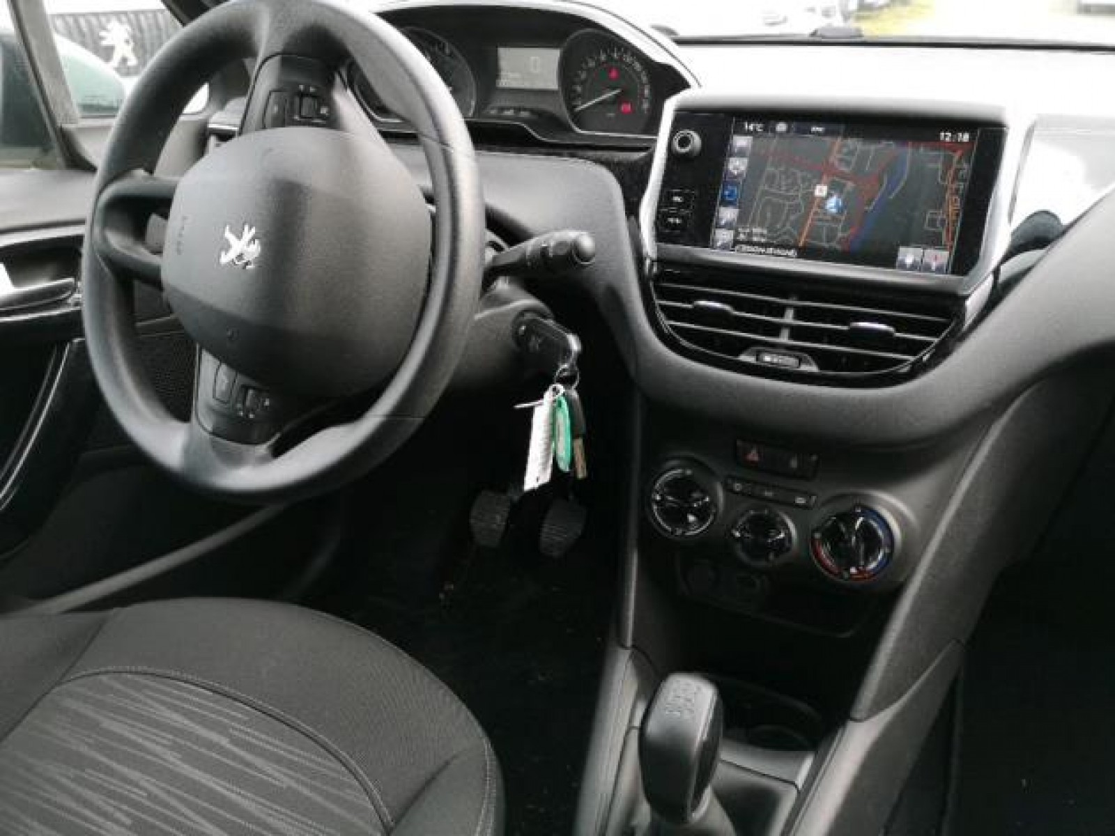 PEUGEOT - 208 AFFAIRE - #168520 - 6