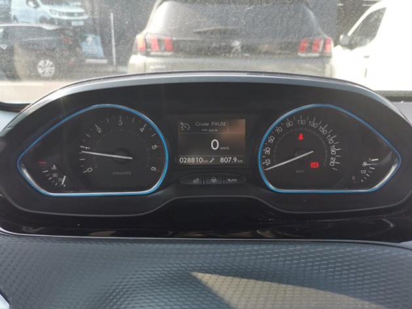 PEUGEOT - 2008 BUSINESS - #168586 - 8