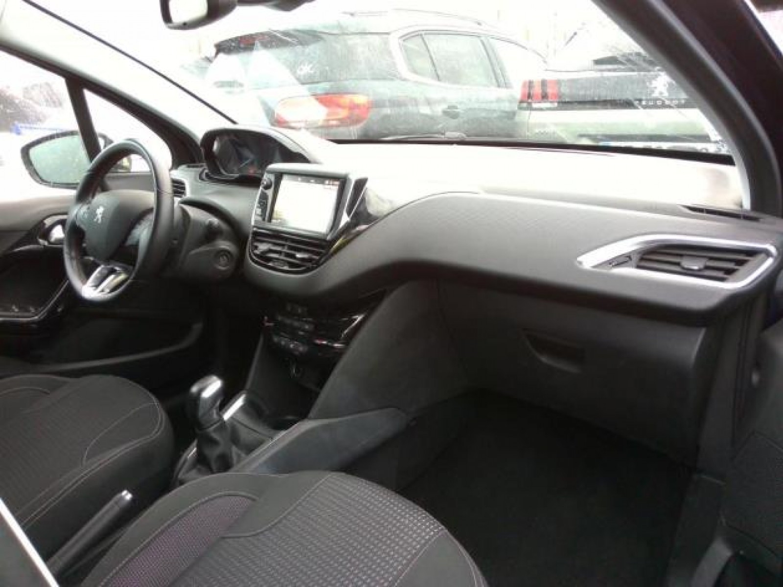 PEUGEOT - 208 - #168576 - 4