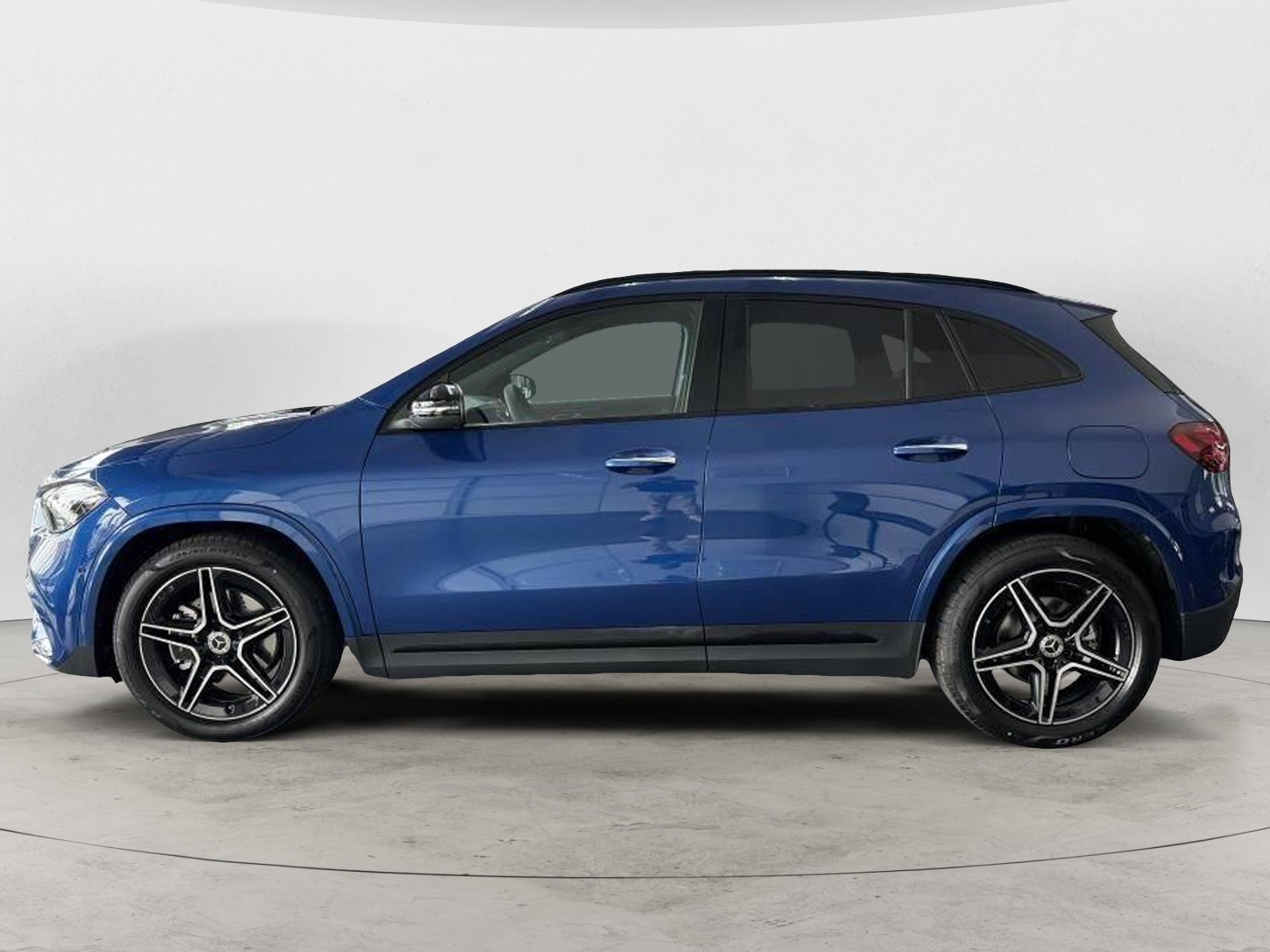 MERCEDES - GLA - #604419 - 1