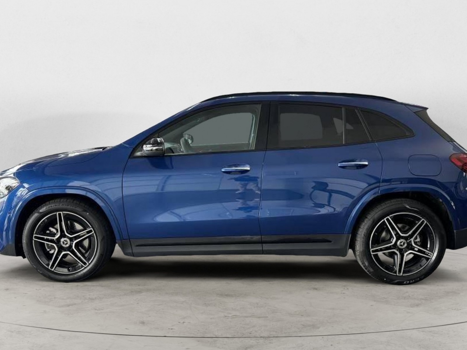MERCEDES - GLA - #604419 - 9
