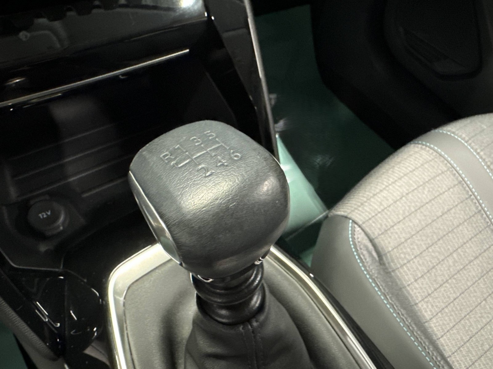 PEUGEOT - 208 - #223921 - 40