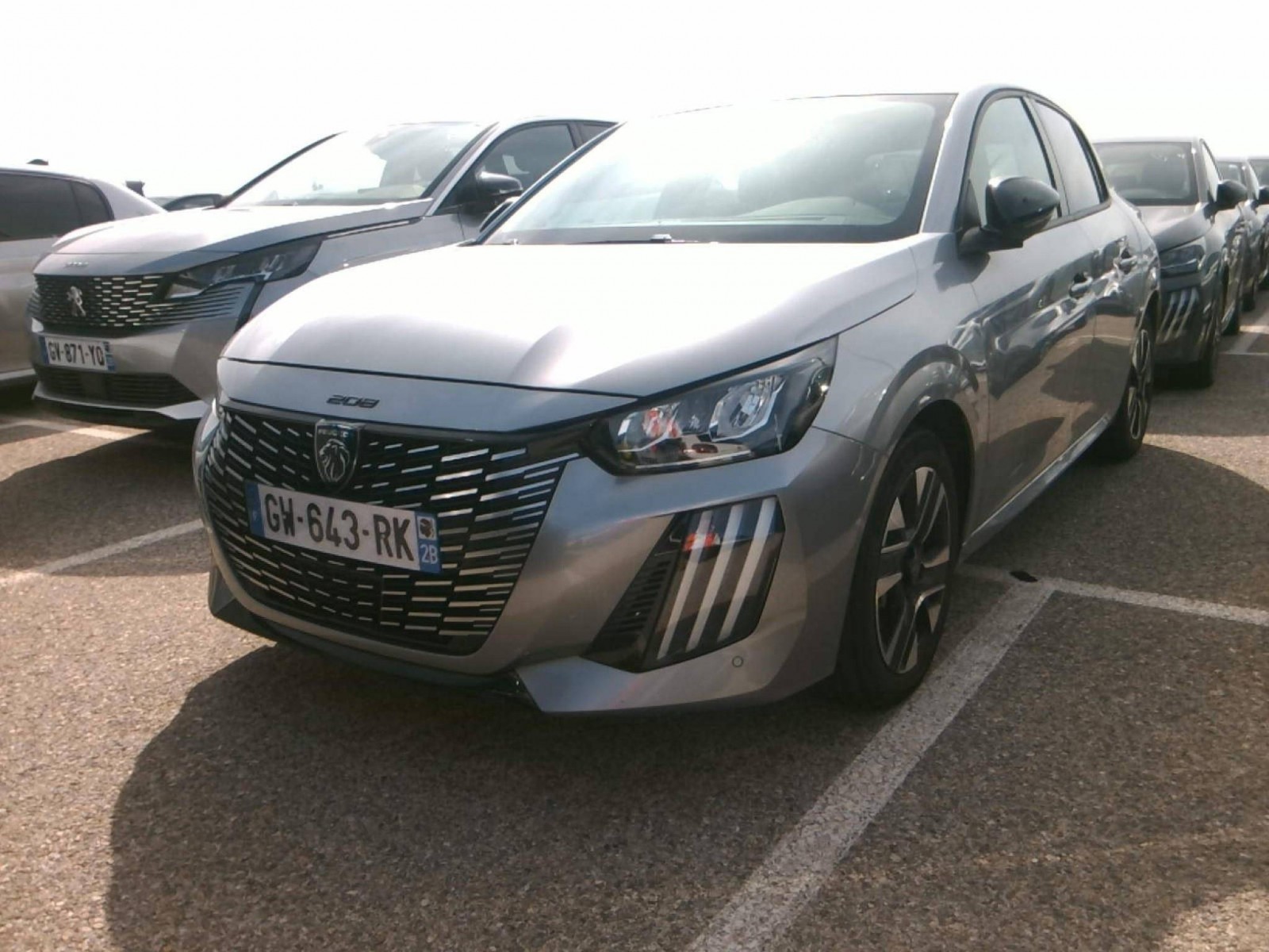 PEUGEOT - 208 - #618976 - 0