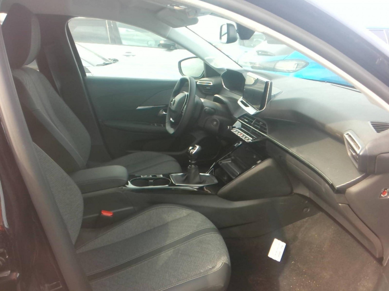 PEUGEOT - 208 - #618974 - 2