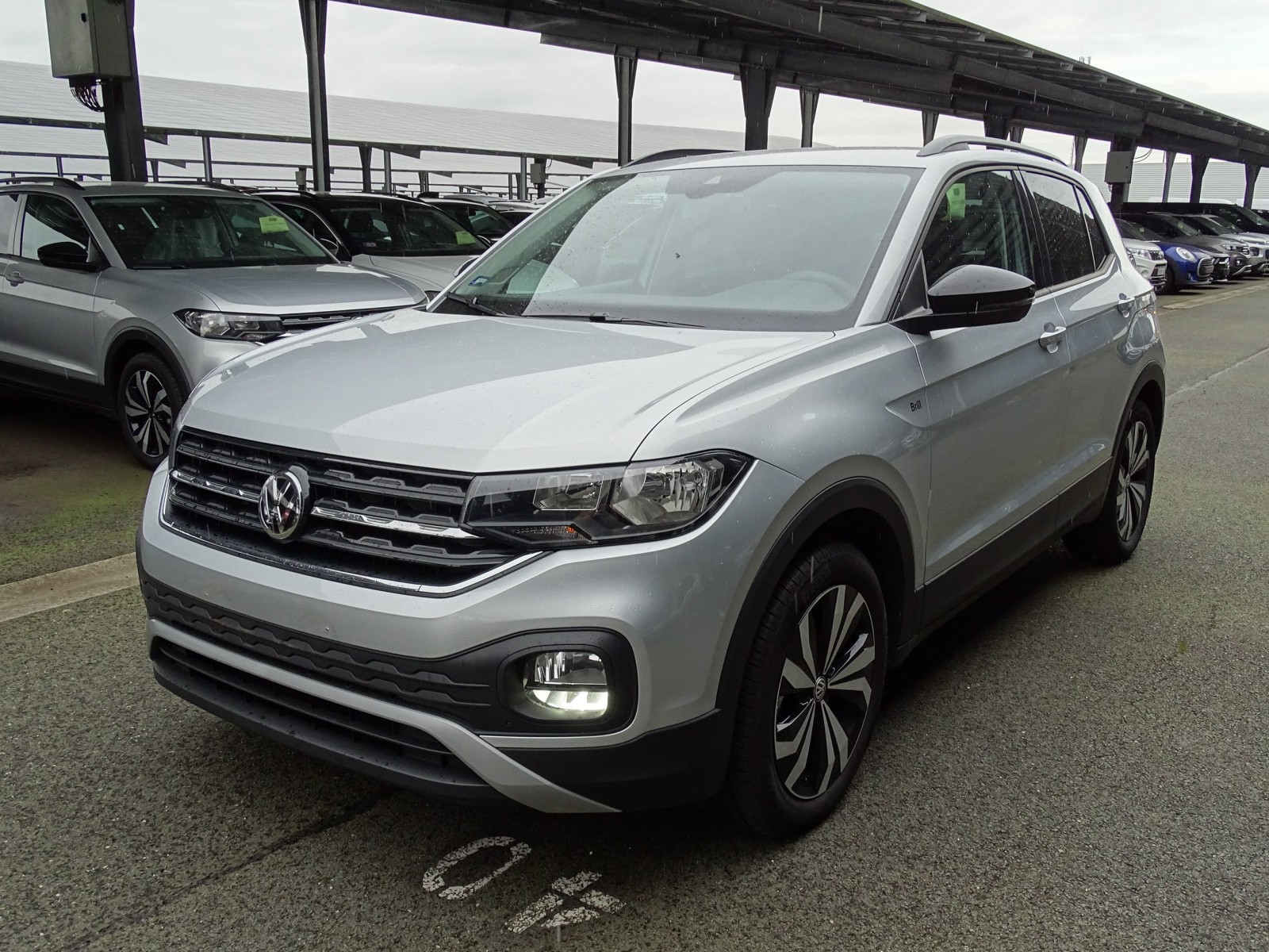 VOLKSWAGEN - T-CROSS - #164938 - 0