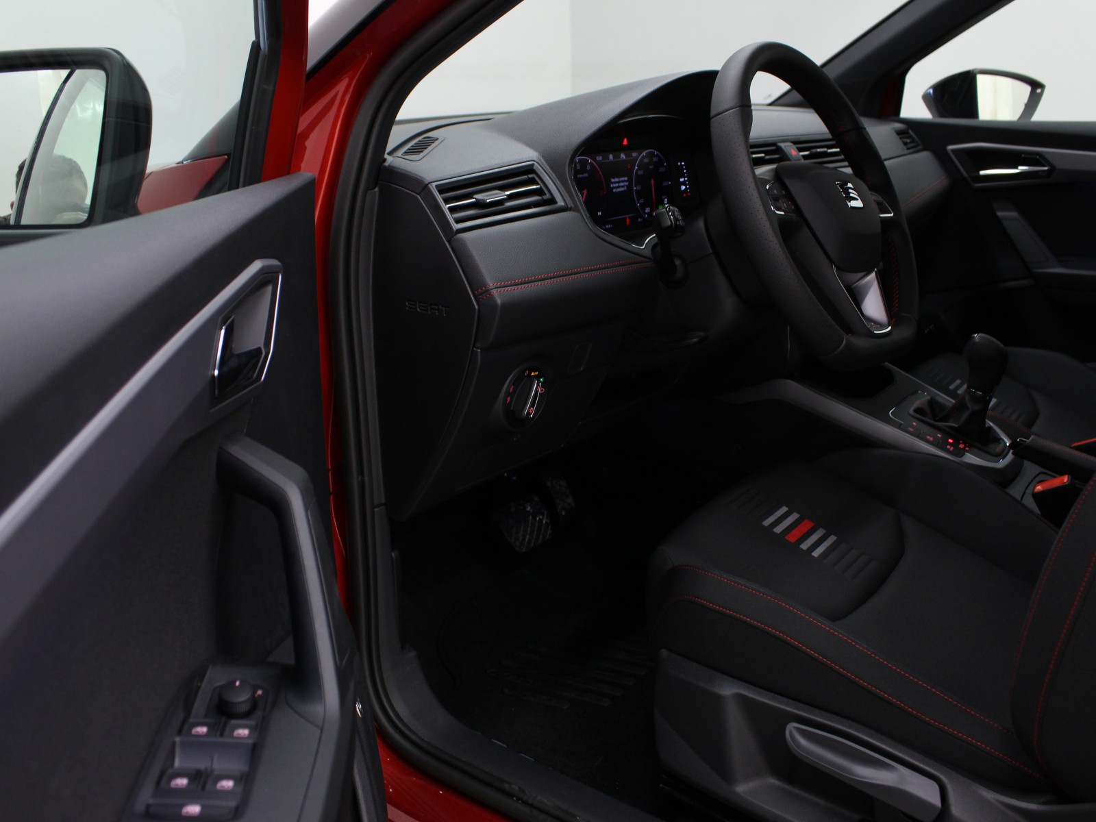 SEAT - ARONA - #168773 - 3