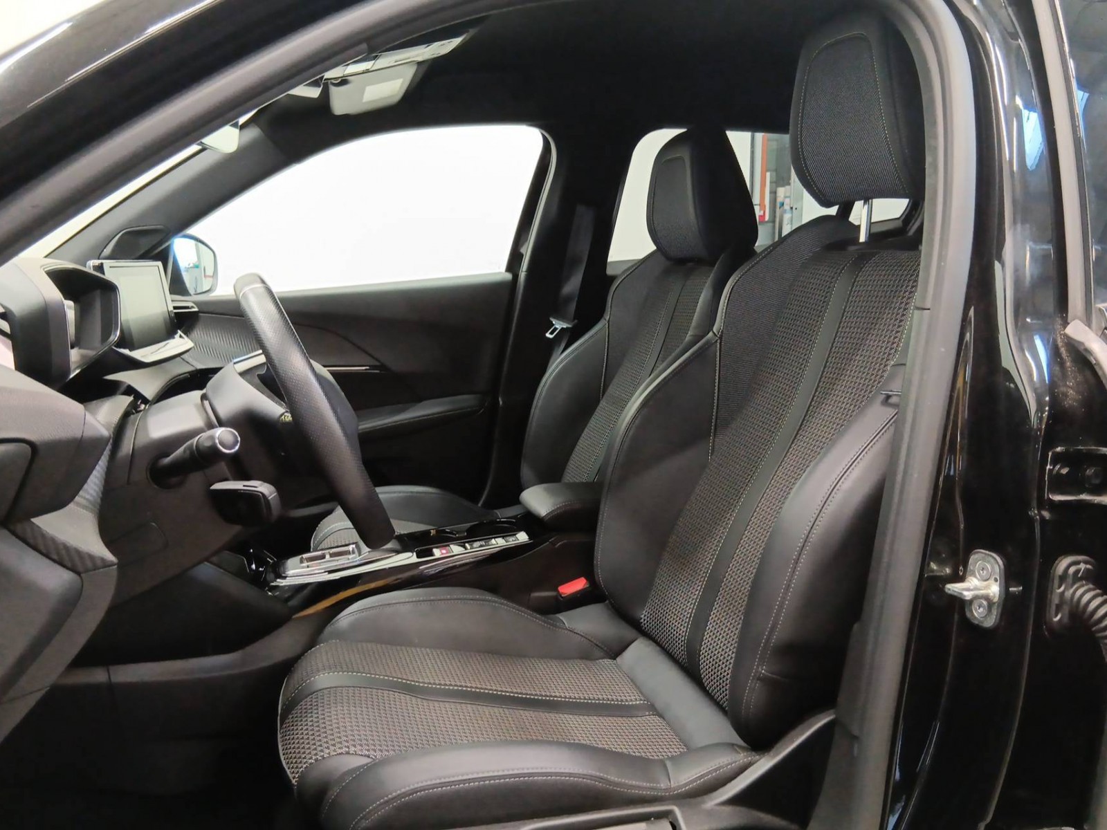 PEUGEOT - 2008 ELECTRIQUE - #568661 - 7