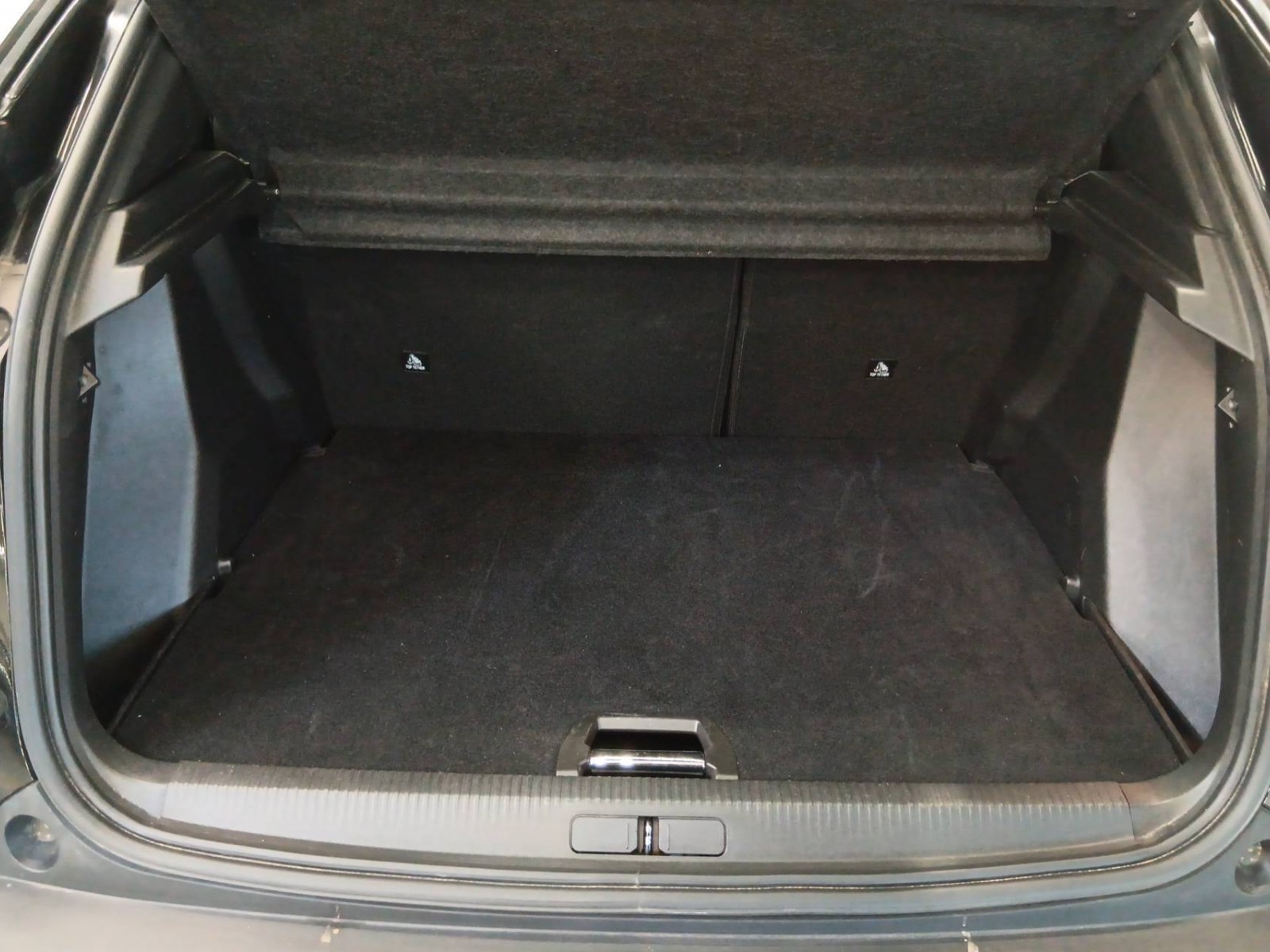 PEUGEOT - 2008 ELECTRIQUE - #568654 - 12
