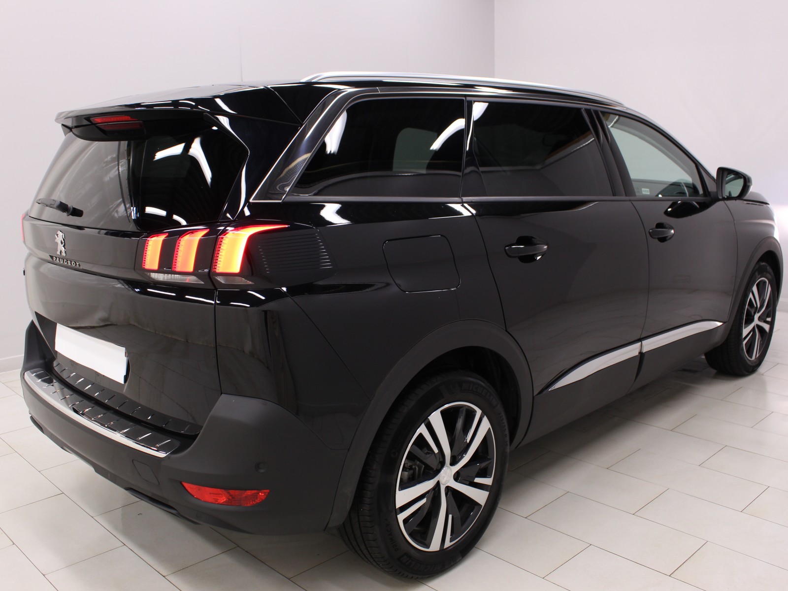 PEUGEOT - 5008 - #167965 - 1