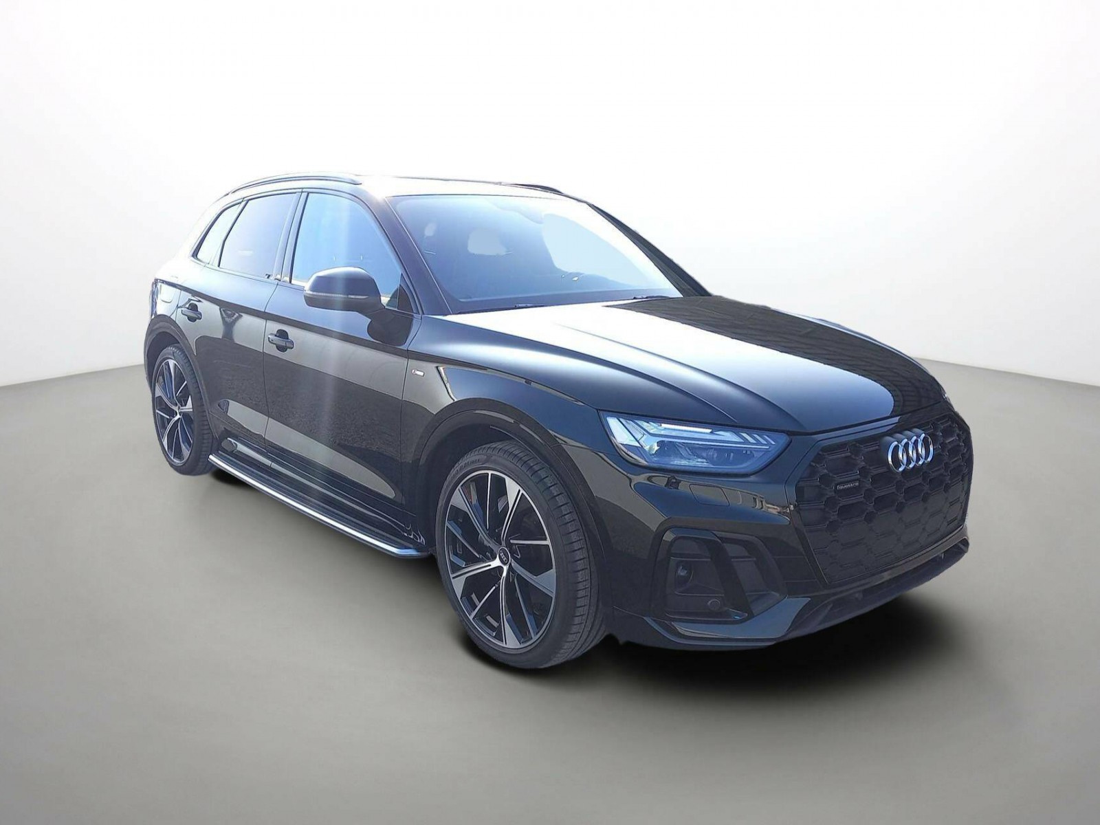 AUDI - Q5 - #464041 - 1