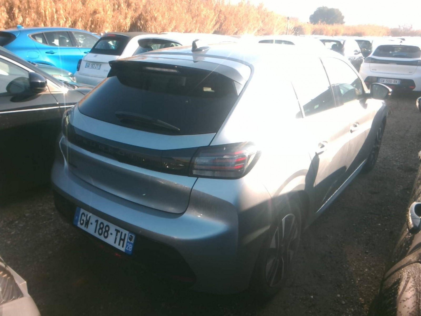 PEUGEOT - 208 - #627947 - 1