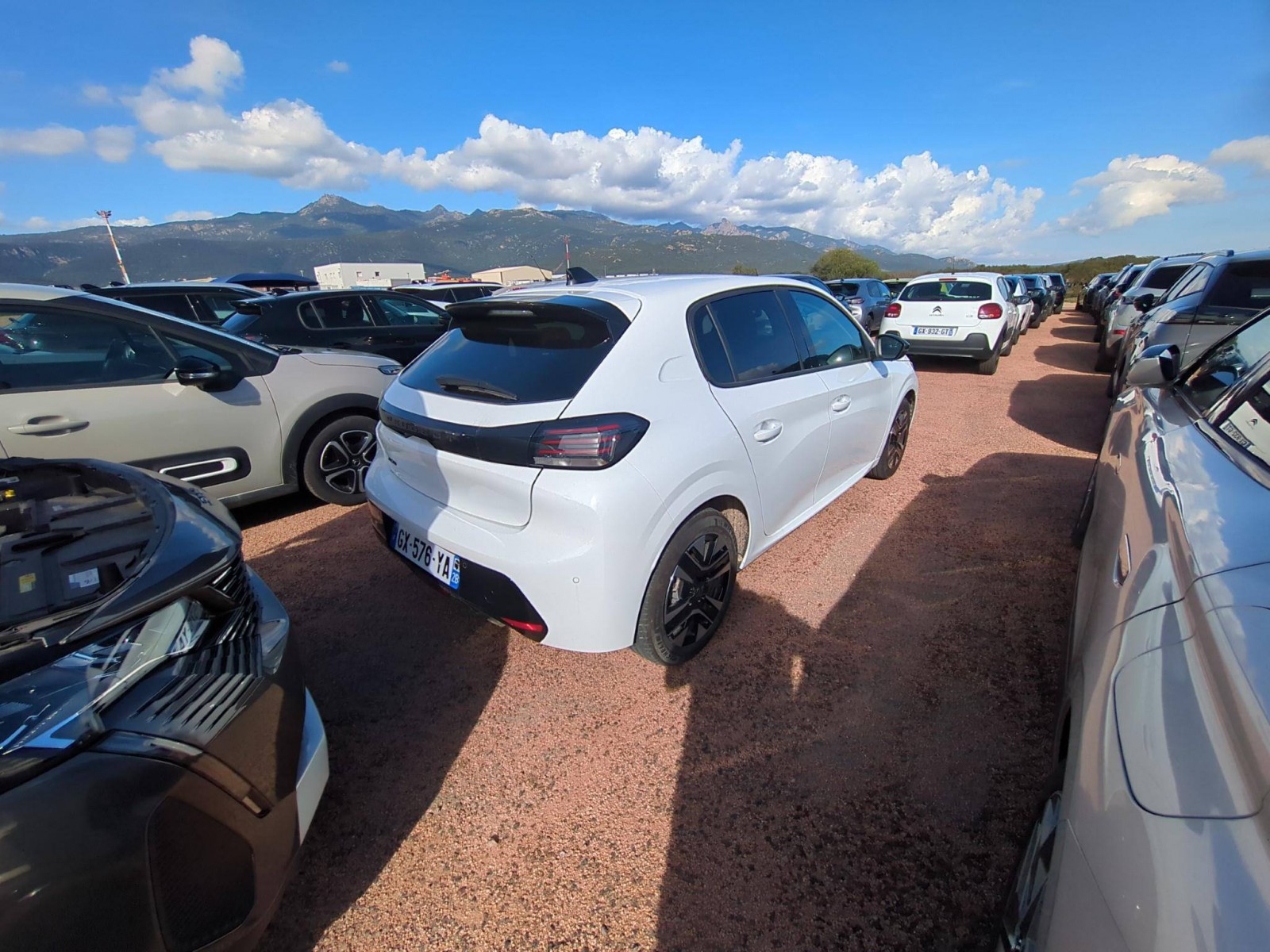 PEUGEOT - 208 - #627964 - 1