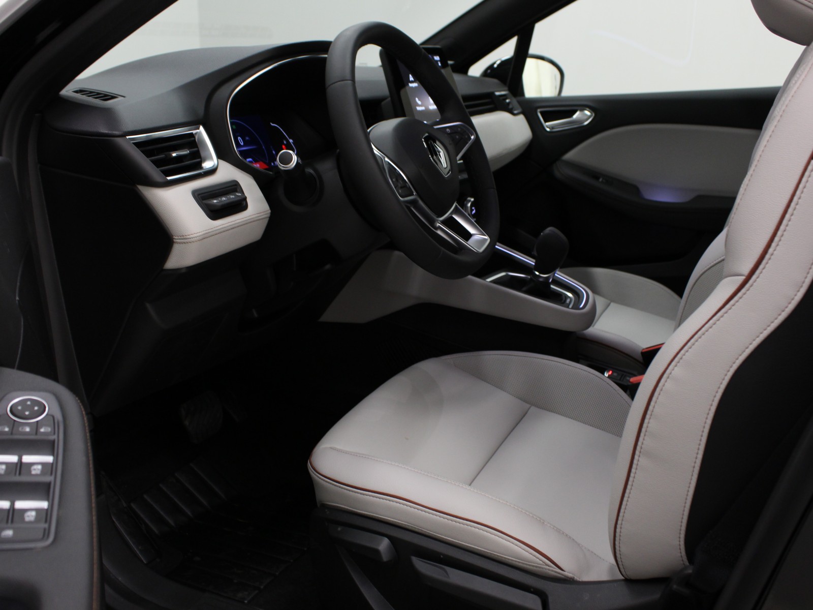 RENAULT - CLIO V - #166767 - 3