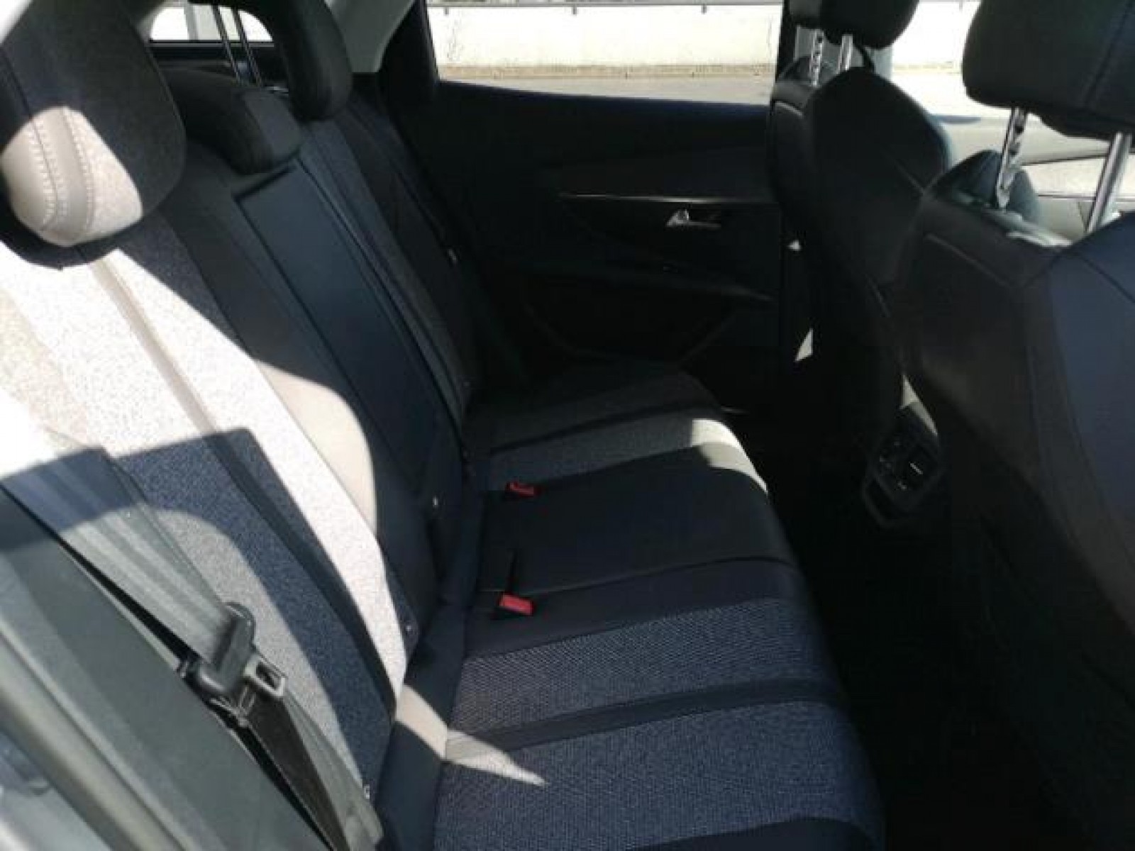 PEUGEOT - 3008 BUSINESS - #170594 - 5