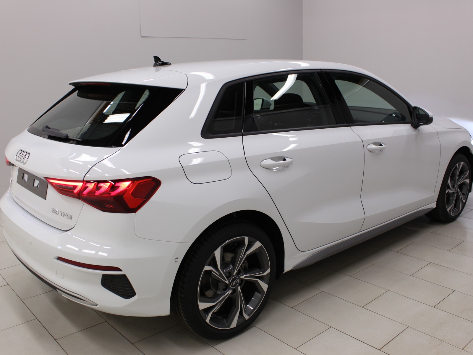 AUDI - A3 SPORTBACK - #169010 - 1