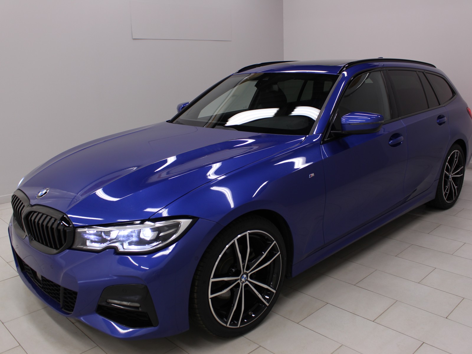 BMW - SERIE 3 TOURING G21 - #165574 - 0