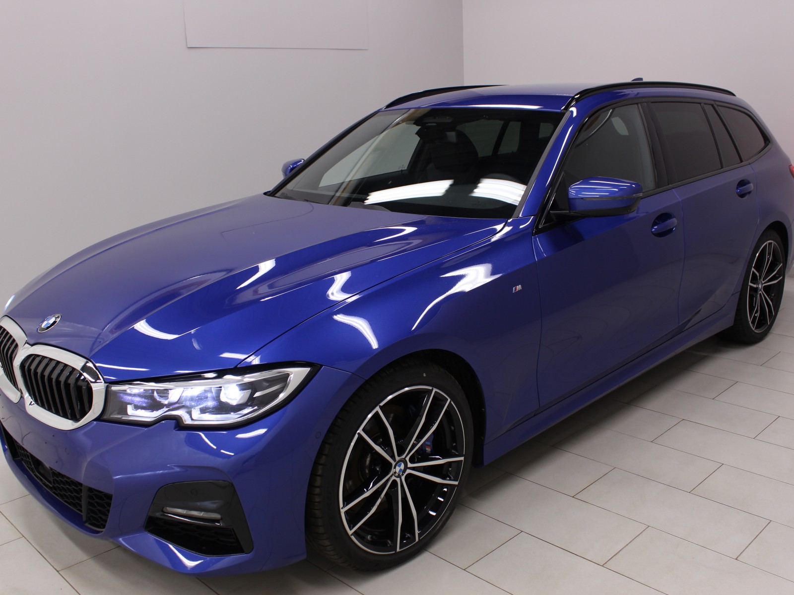 BMW - SERIE 3 TOURING G21 - #165632 - 0