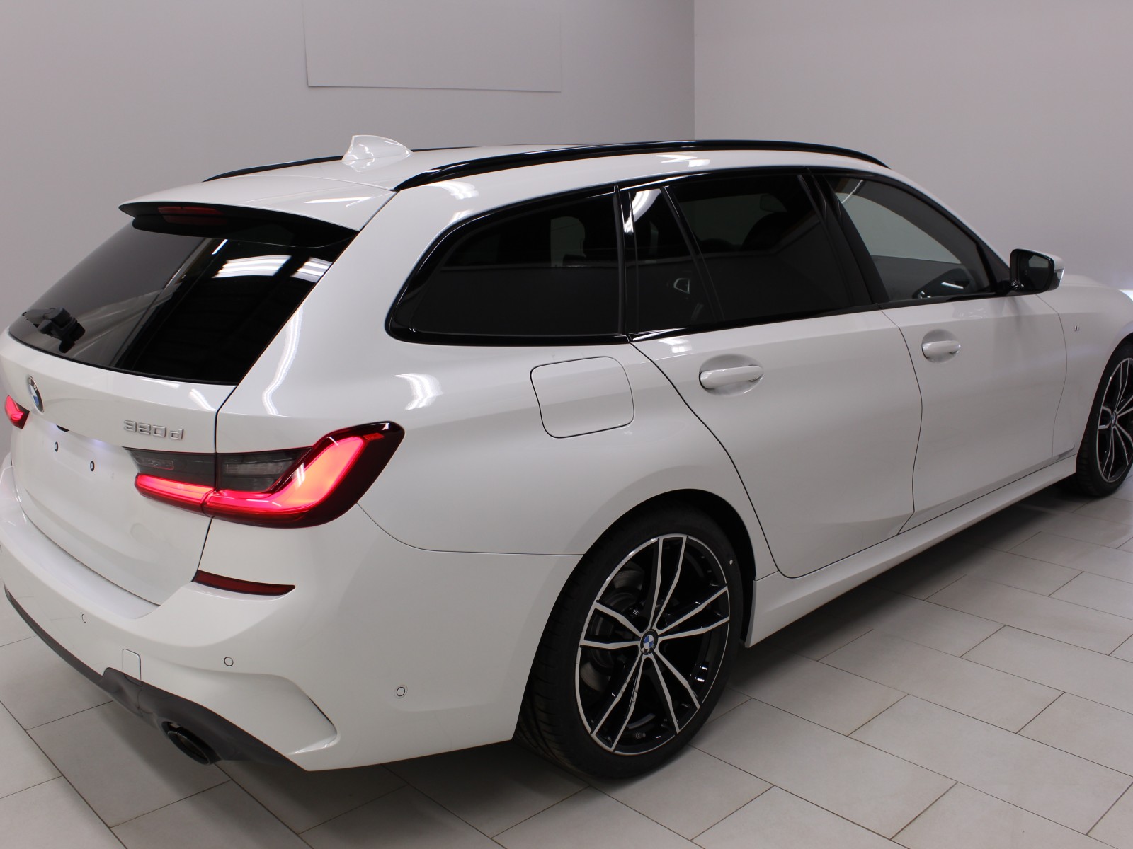 BMW - SERIE 3 TOURING G21 - #165549 - 1
