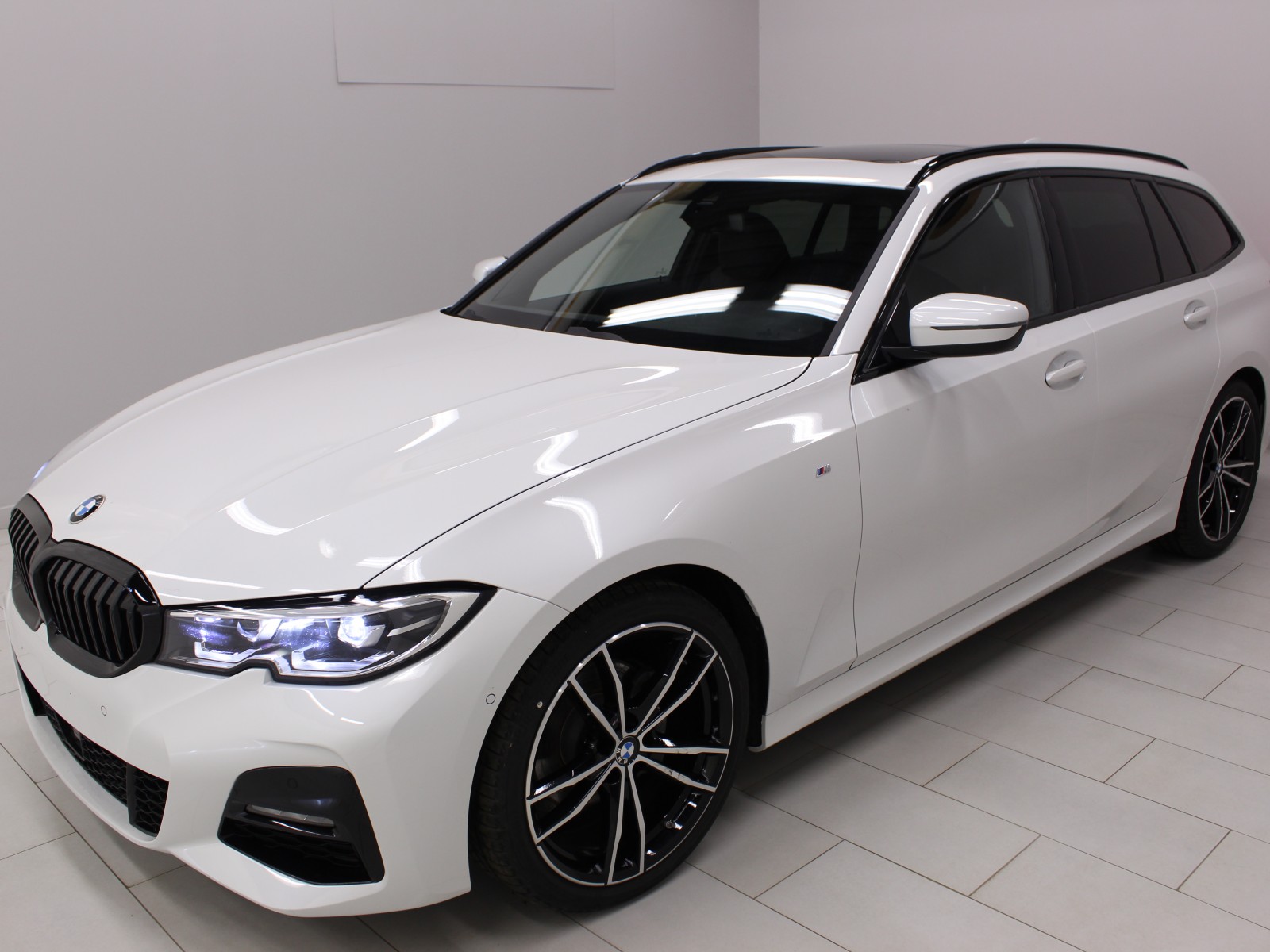 BMW - SERIE 3 TOURING G21 - #165552 - 0