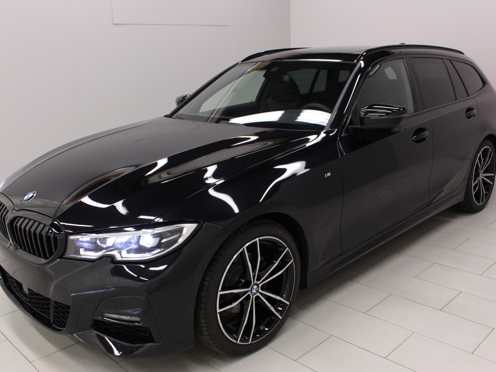 BMW - SERIE 3 TOURING G21 - #165485 - 0