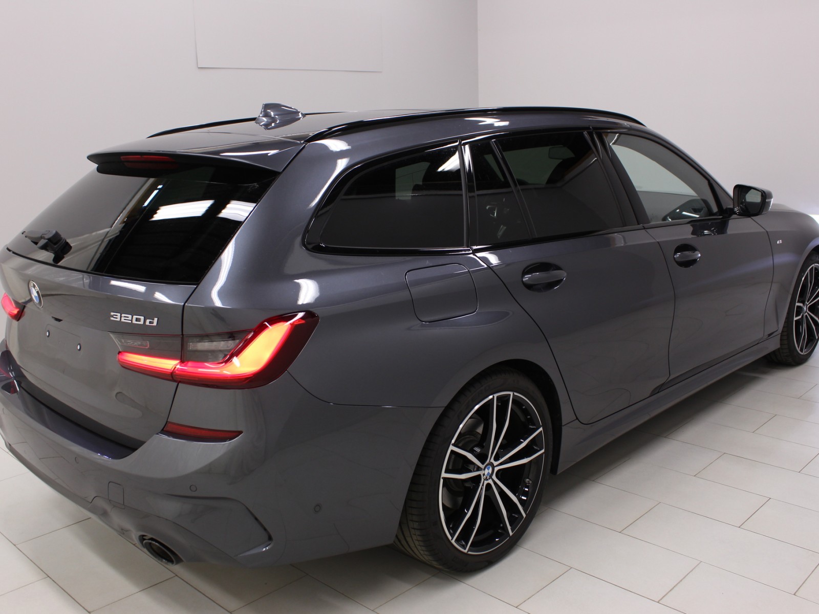 BMW - SERIE 3 TOURING G21 - #165527 - 1