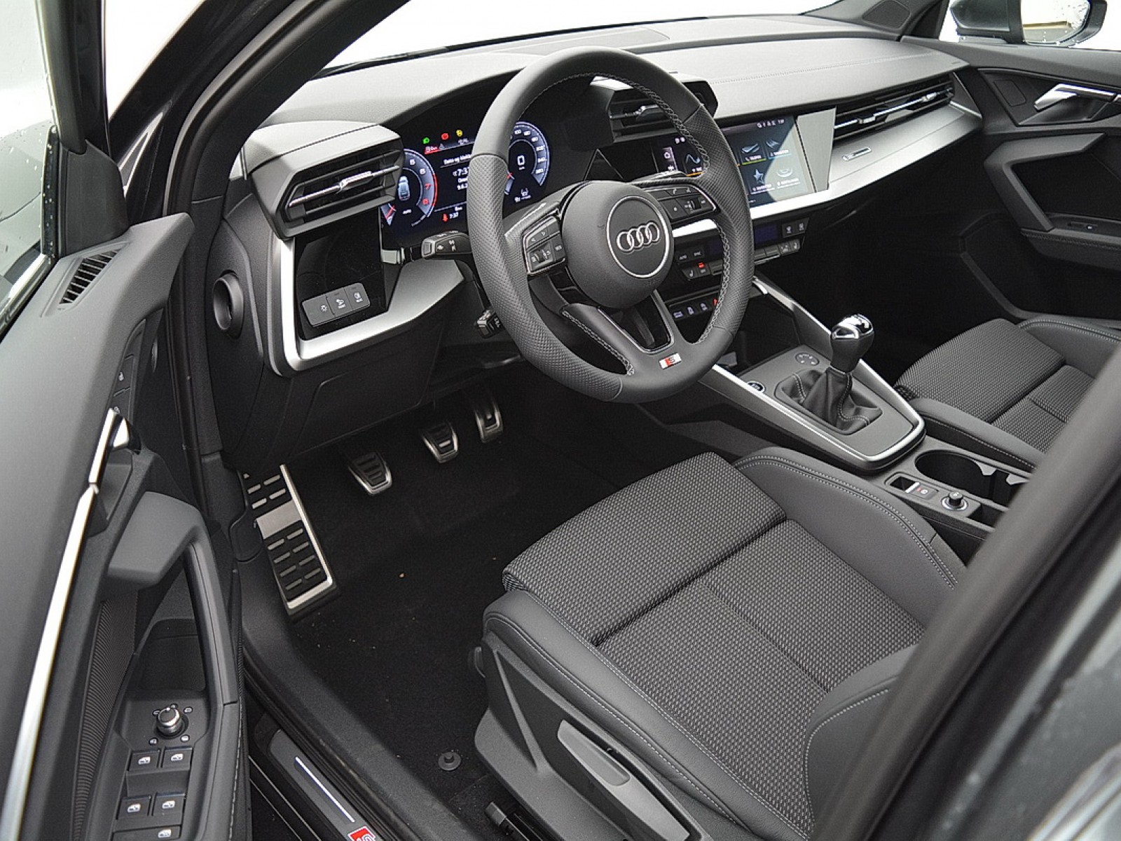 AUDI - A3 SPORTBACK - #164357 - 3