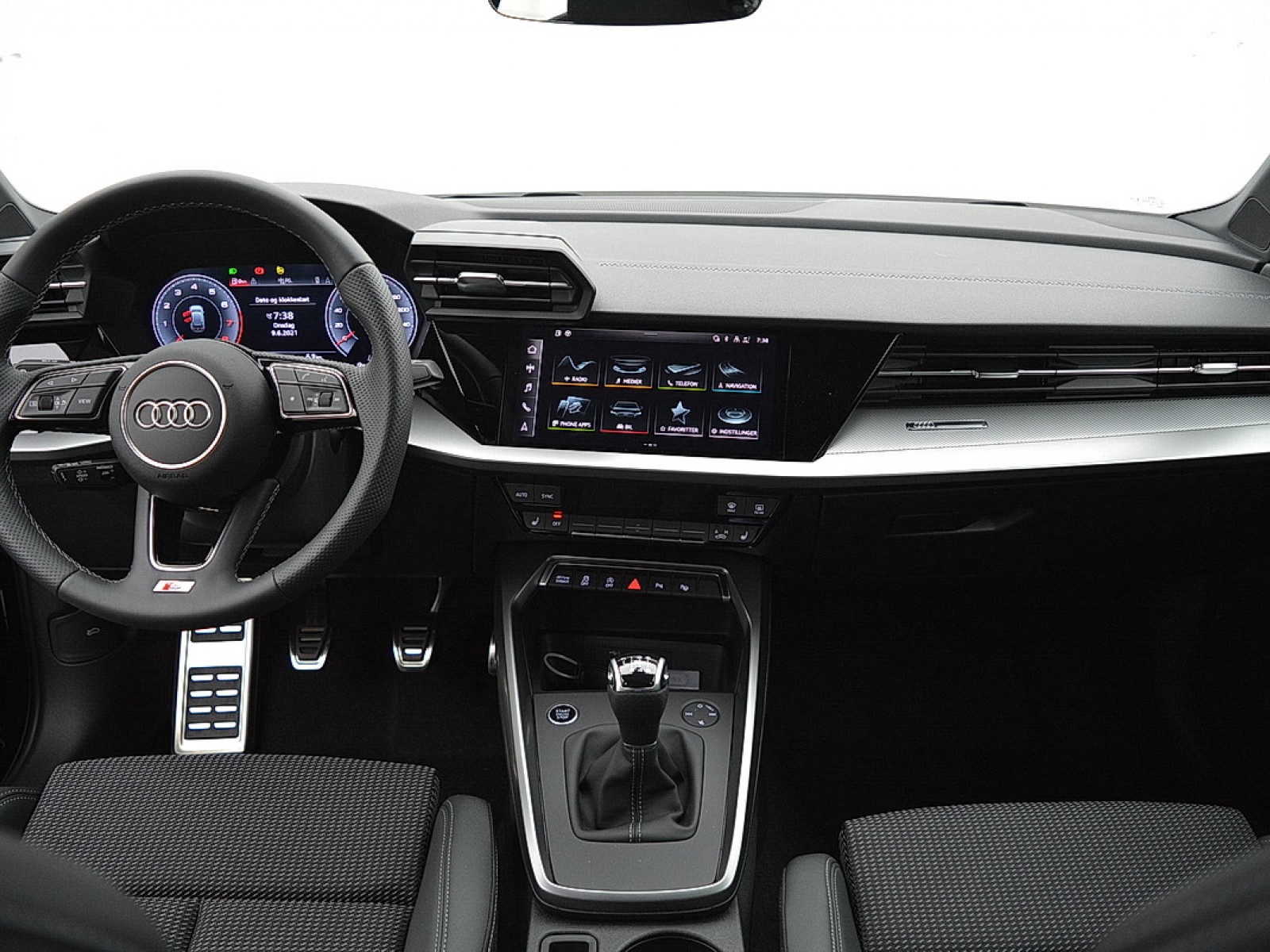 AUDI - A3 SPORTBACK - #164357 - 4