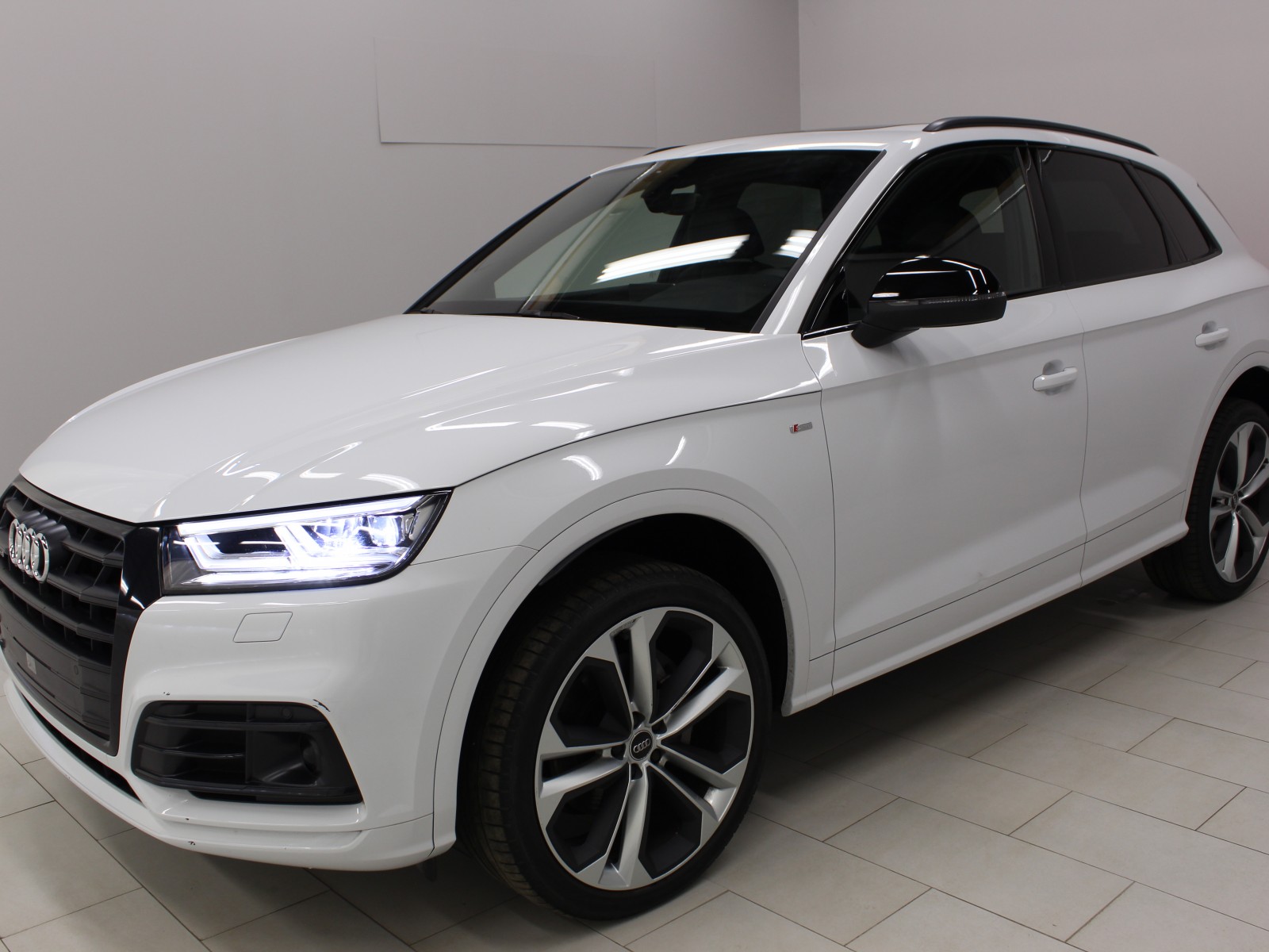 AUDI - Q5 - #171362 - 0
