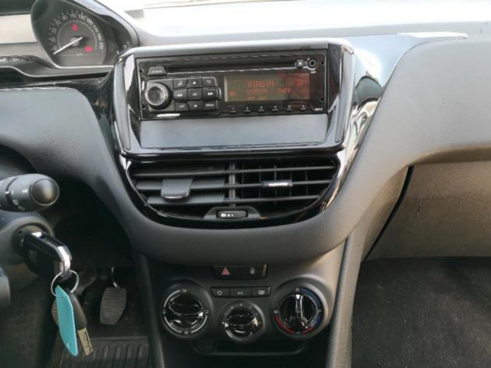 PEUGEOT - 208 AFFAIRE - #171392 - 7
