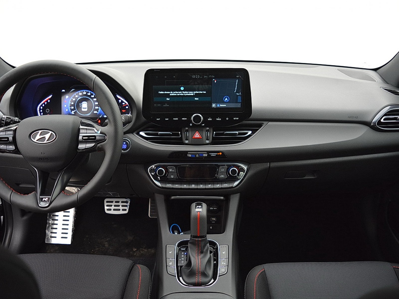 HYUNDAI - i30 - #164627 - 4