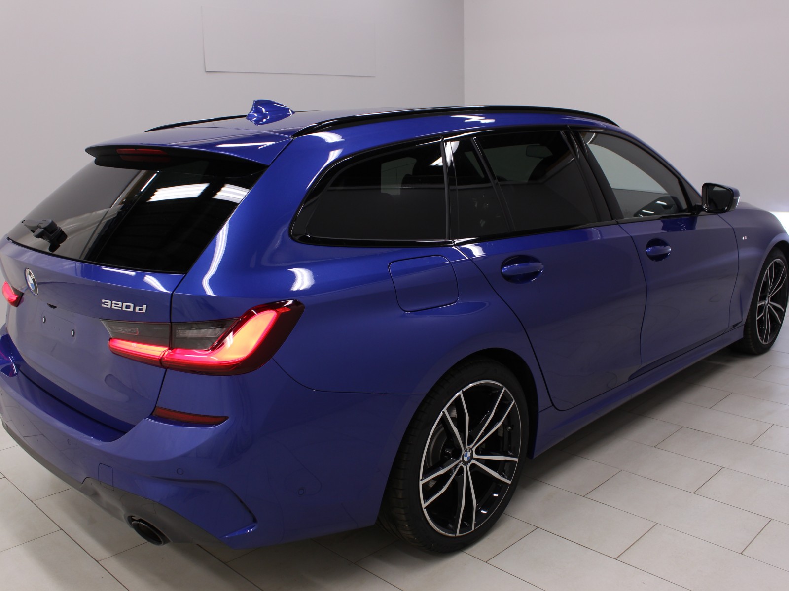 BMW - SERIE 3 TOURING G21 - #165576 - 1