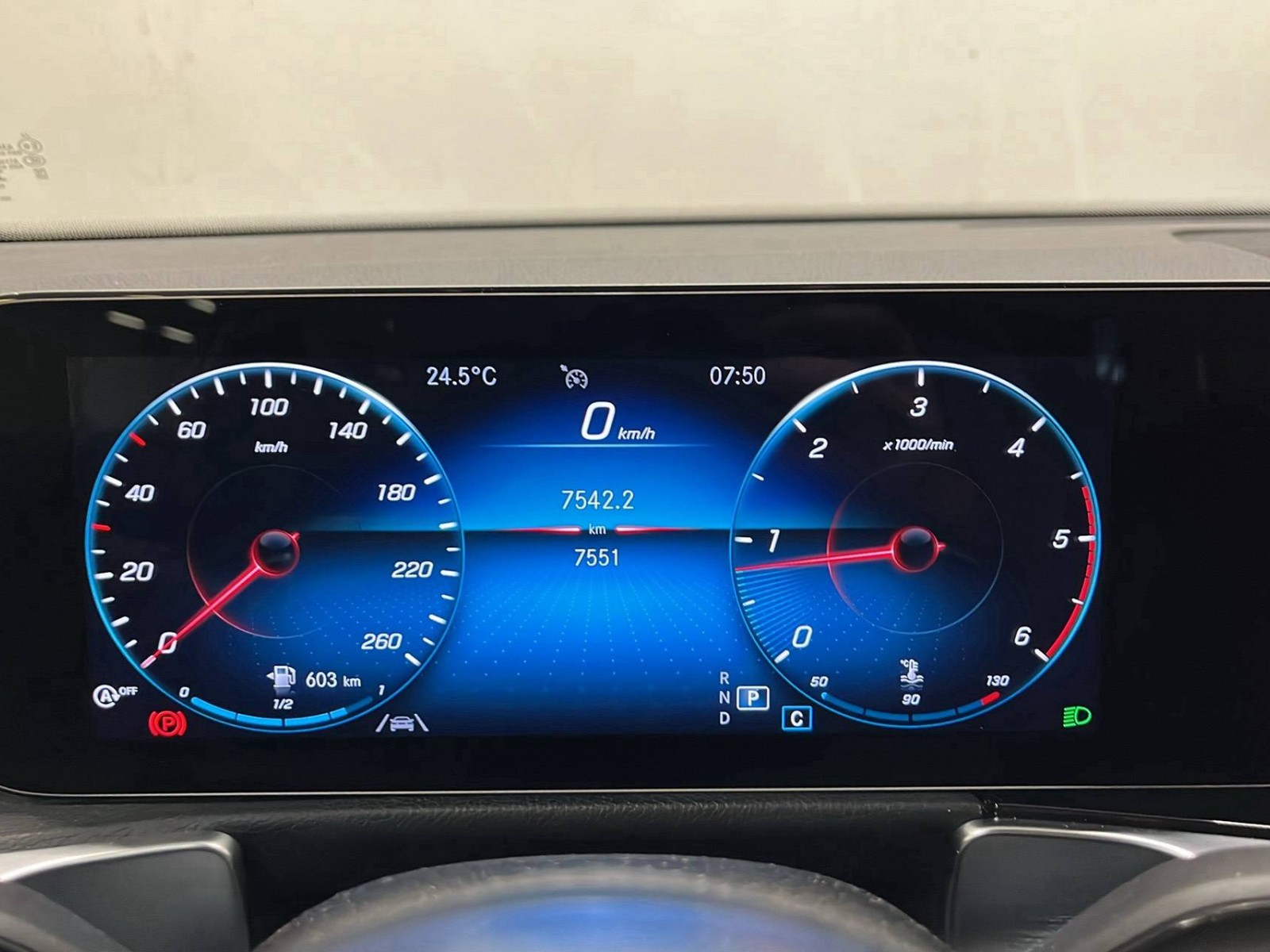 MERCEDES - GLB - #200459 - 4