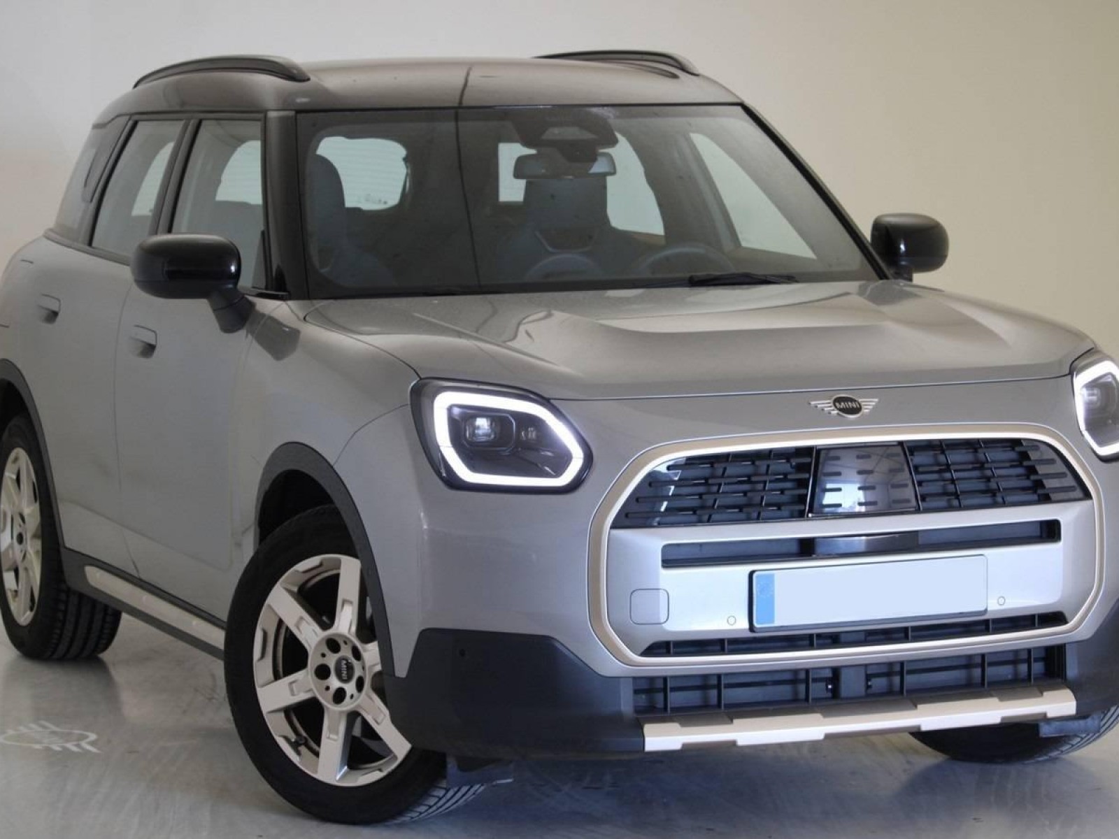 MINI - COUNTRYMAN U25 - #668806 - 3