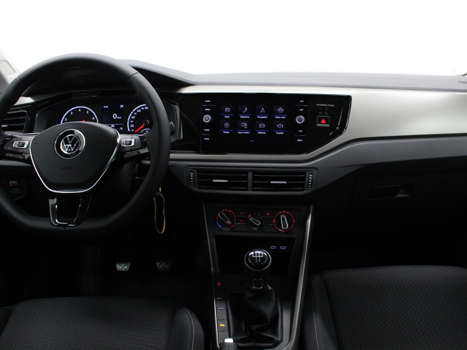 VOLKSWAGEN - POLO - #164958 - 4