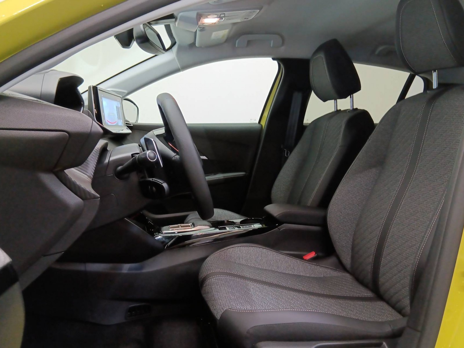 PEUGEOT - 208 - #627963 - 9