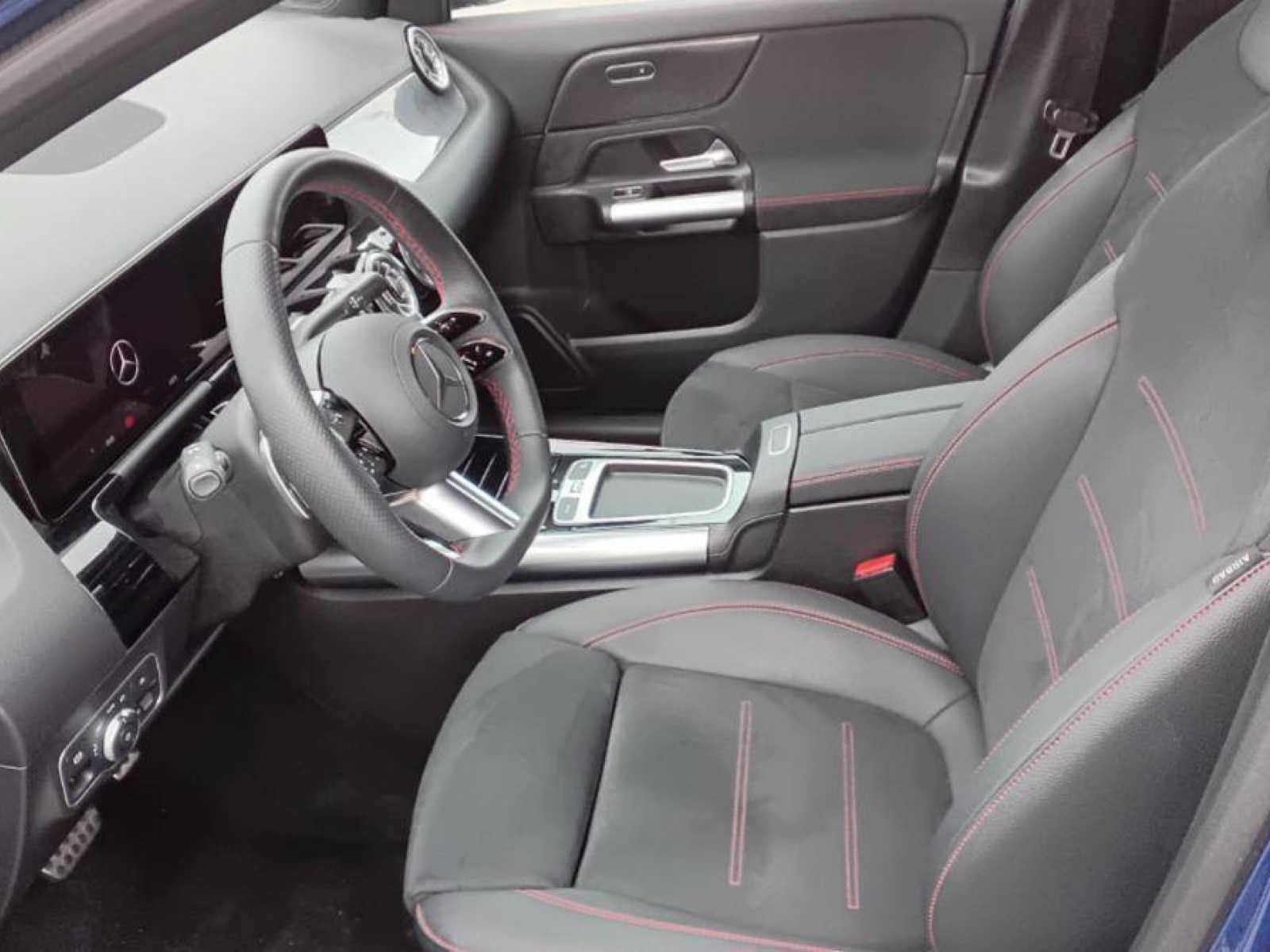 MERCEDES - GLA - #604410 - 2