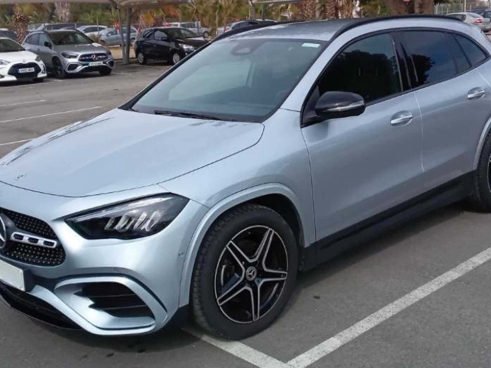 MERCEDES - GLA - #604412 - 0