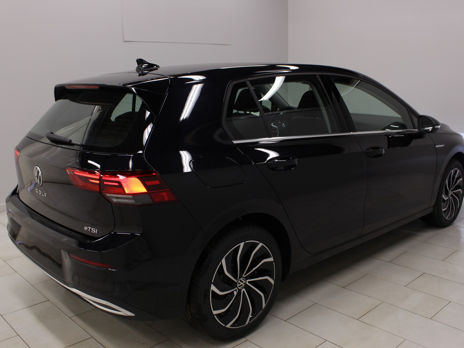 VOLKSWAGEN - GOLF - #164893 - 1