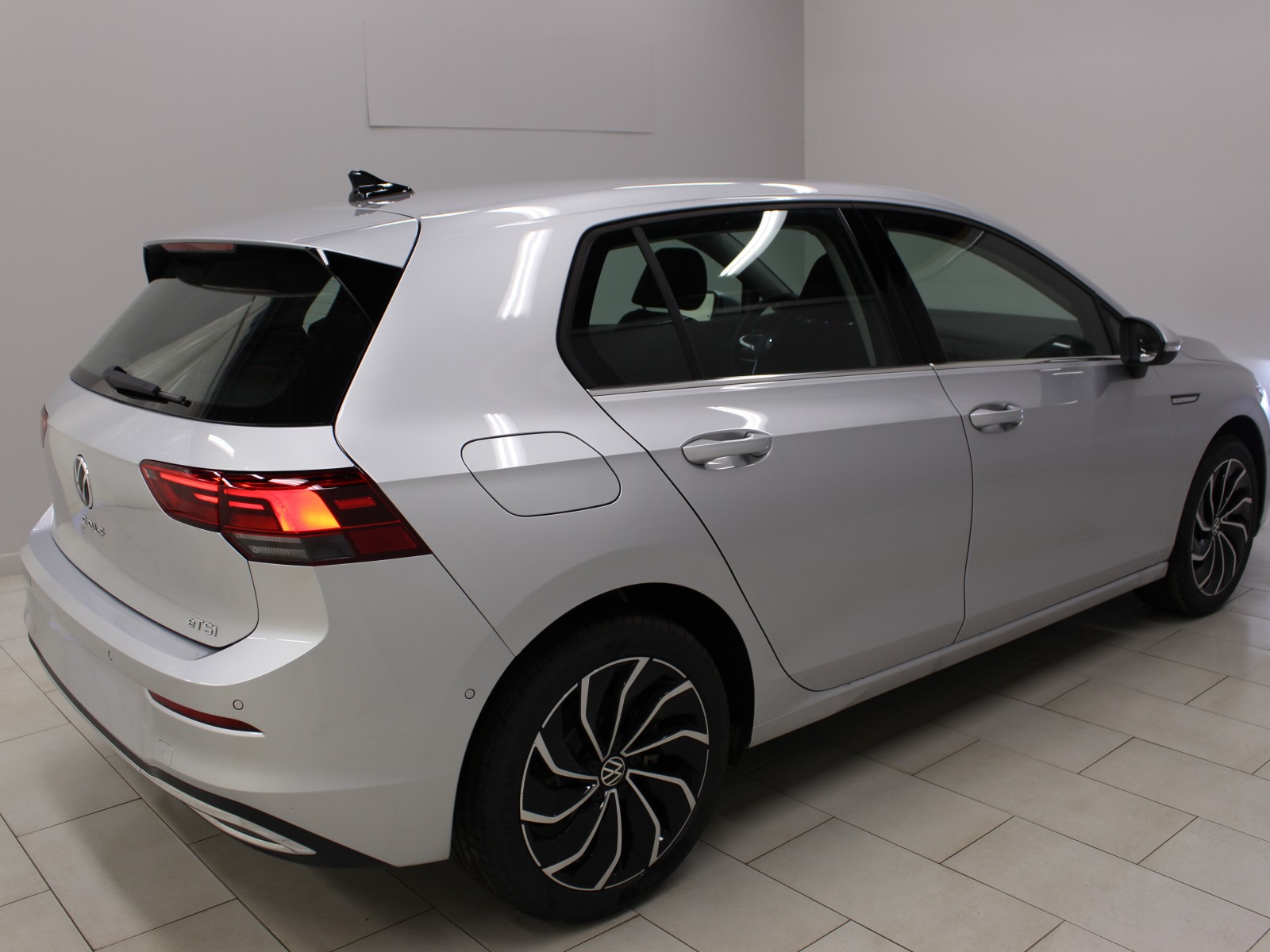 VOLKSWAGEN - GOLF - #164896 - 1