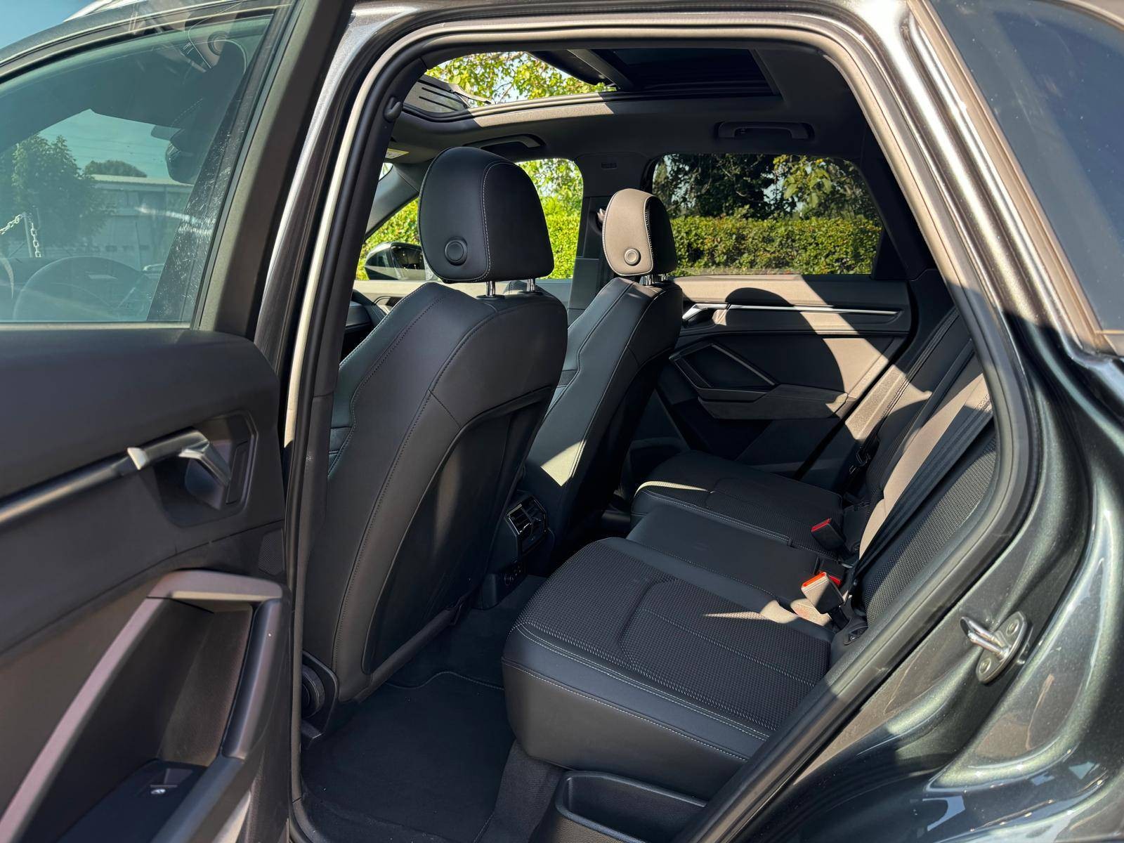 AUDI - Q3 - #229366 - 8