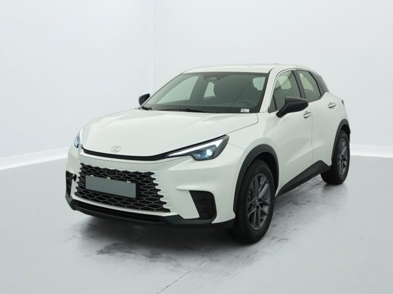 LEXUS - LBX - #637866 - 2