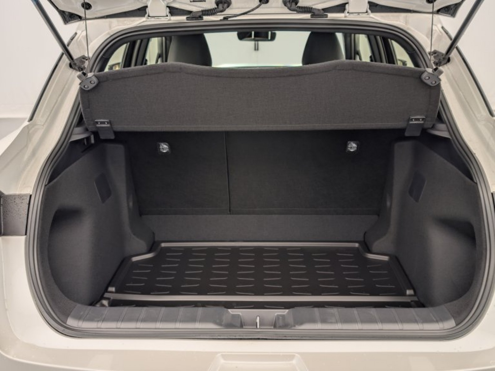 LEXUS - LBX - #637866 - 8