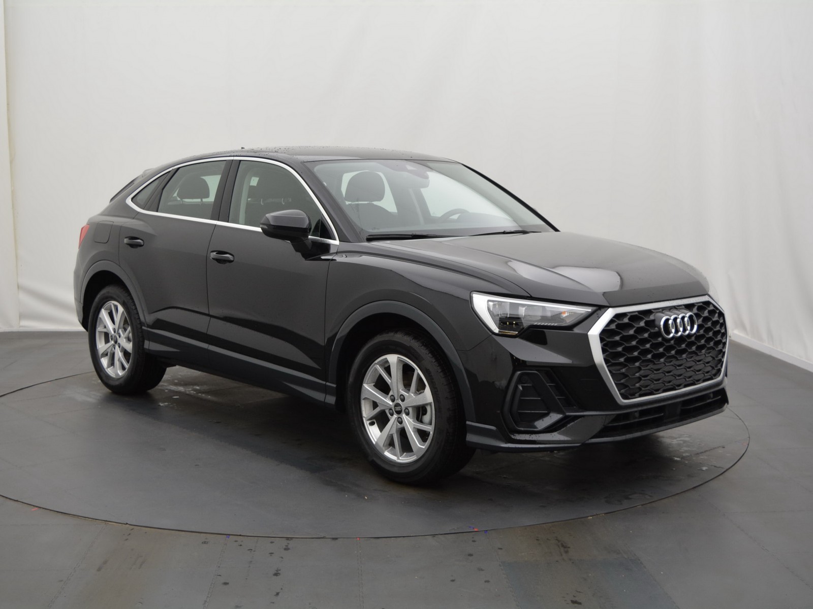 AUDI - Q3 SPORTBACK - #167932 - 0
