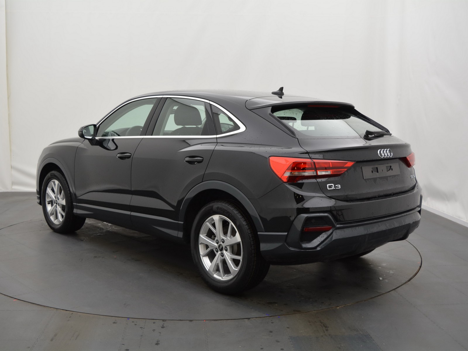 AUDI - Q3 SPORTBACK - #167932 - 1