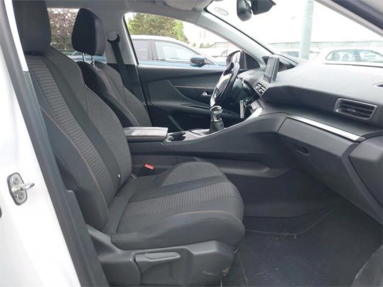 PEUGEOT - 3008 BUSINESS - #172614 - 4
